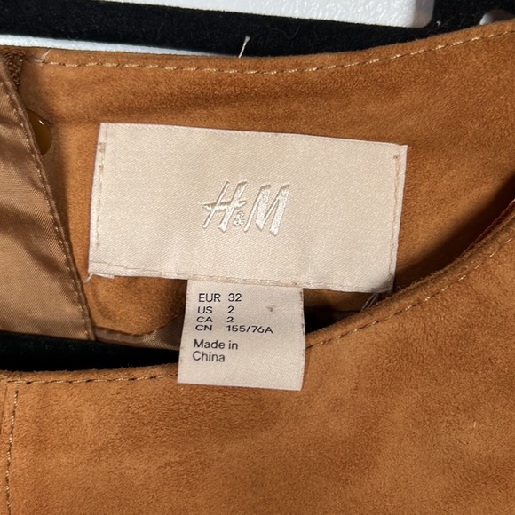 H&M 100% real suede 3/4 sleeved midi dress EUR 32 - Picture 3 of 6